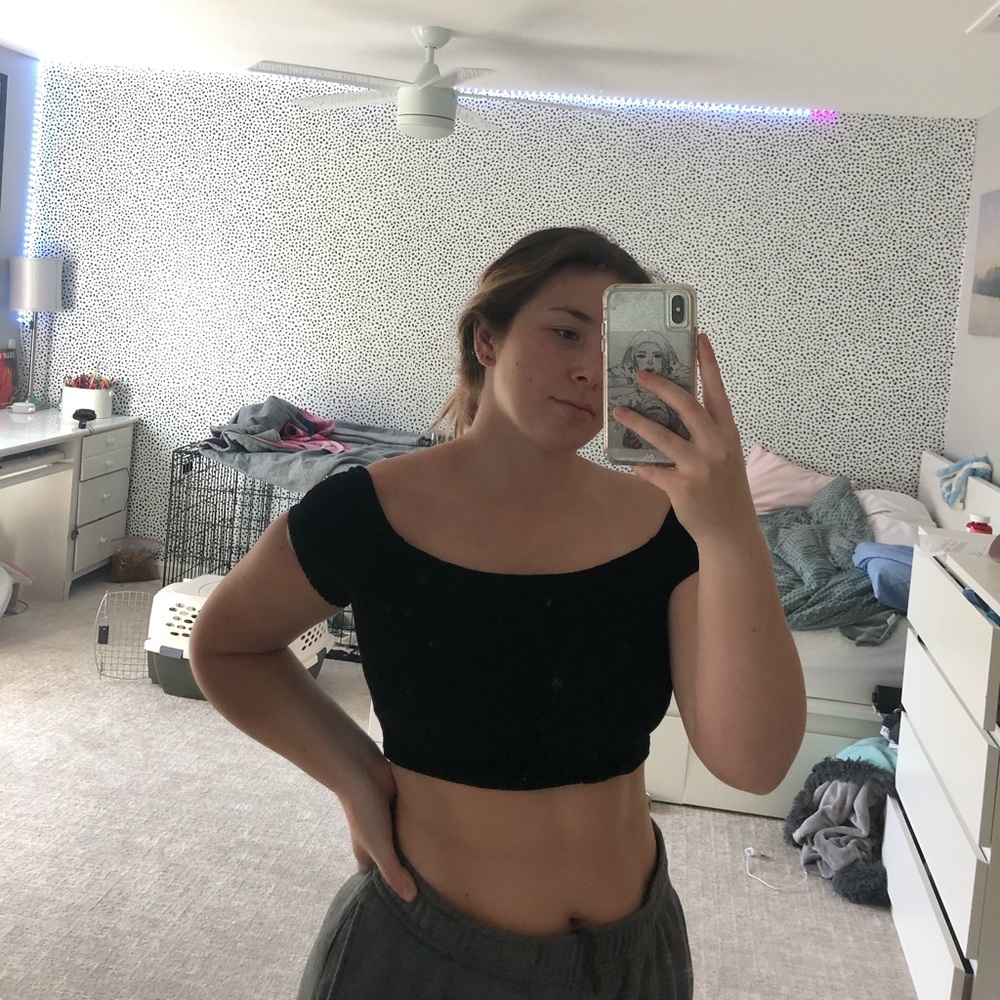 NWT BRANDY SCRUNCH TOP